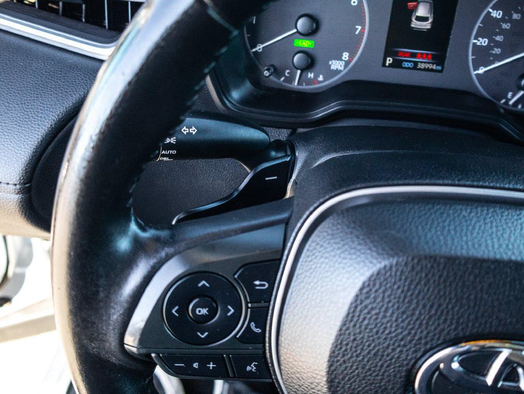 Used 2023 Toyota Corolla Cross AWD Hybrid image 31