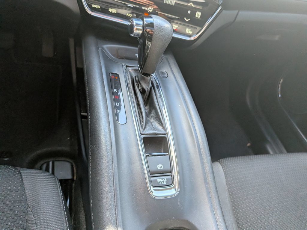 Used 2022 Honda HR-V EX image 19