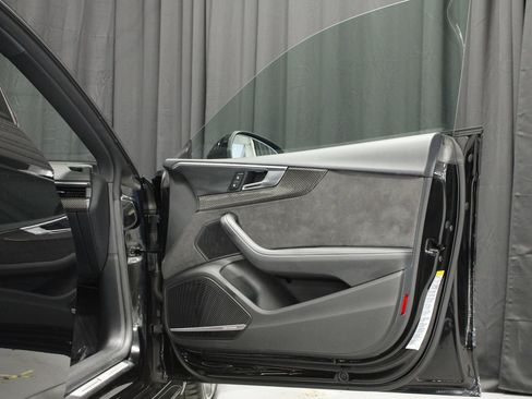Used 2019 Audi RS 5 Sportback w/ RS Driver Assistance Package AWD/4WD image 31