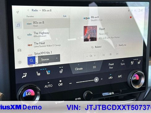 Used 2026 Lexus GX 550 w/ Accessory Package (31) AWD/4WD image 28