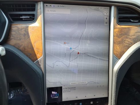 Used 2021 Tesla Model S Long Range Plus AWD/4WD image 20