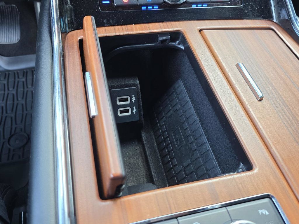 Used 2019 Lincoln Navigator L Reserve AWD/4WD image 31