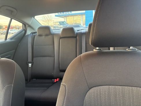 Used 2025 Nissan Altima 2.5 SV image 25