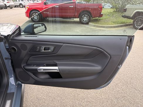Used 2024 Ford Mustang Premium image 28