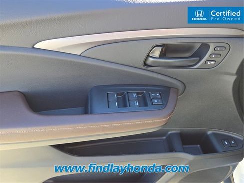 Certified 2025 Honda Passport EX-L image 24