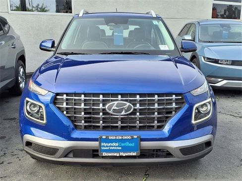 Certified 2024 Hyundai Venue Limited image 2