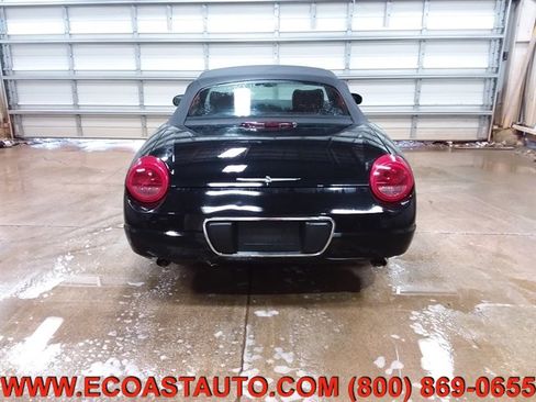 Used 2003 Ford Thunderbird Deluxe image 8
