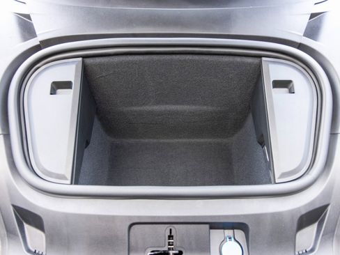 Certified 2022 Porsche Taycan 4 Cross Turismo image 56