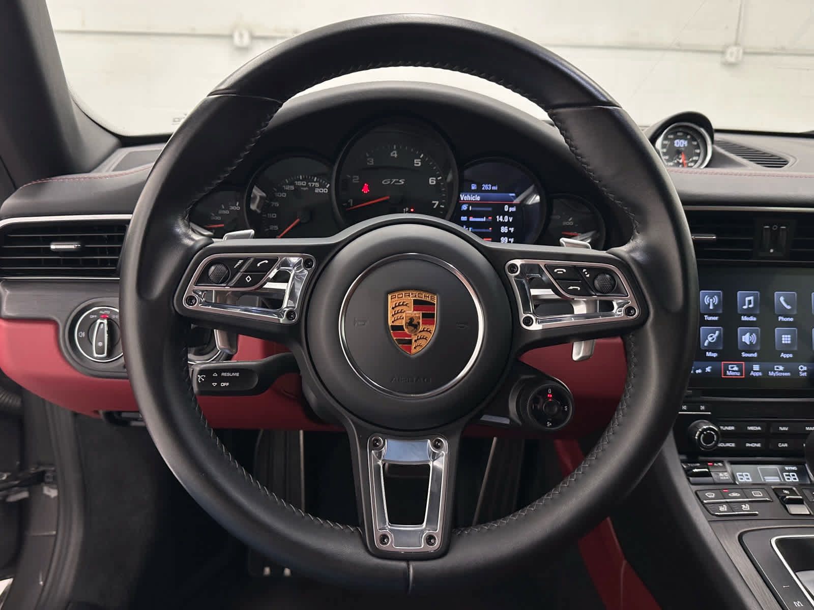 Used 2019 Porsche 911 Carrera GTS RWD image 27