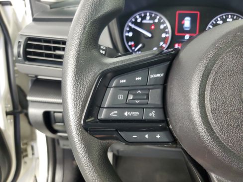 Used 2025 Subaru Crosstrek 2.5i Premium AWD/4WD image 26