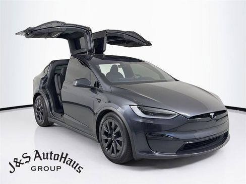 Used 2024 Tesla Model X AWD/4WD image 1