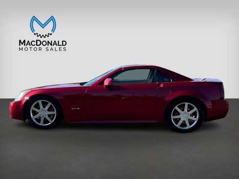Used 2004 Cadillac XLR image 3