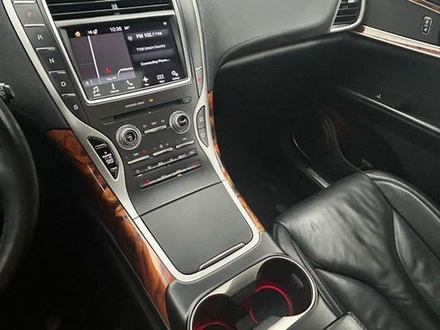 Used 2016 Lincoln MKX Select w/ Select Plus Package image 29