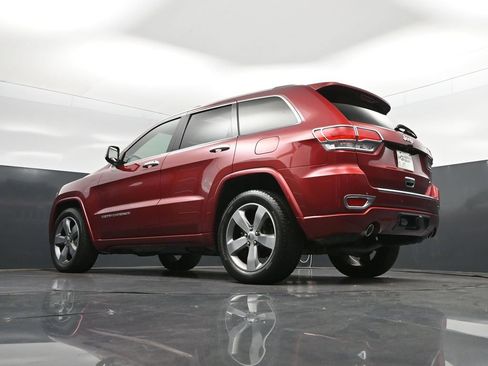 Used 2014 Jeep Grand Cherokee Overland image 40