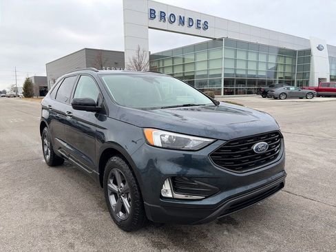 Used 2024 Ford Edge SEL w/ Sport Appearance Package image 1