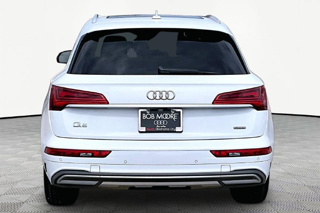 Used 2021 Audi Q5 Prestige AWD/4WD image 4