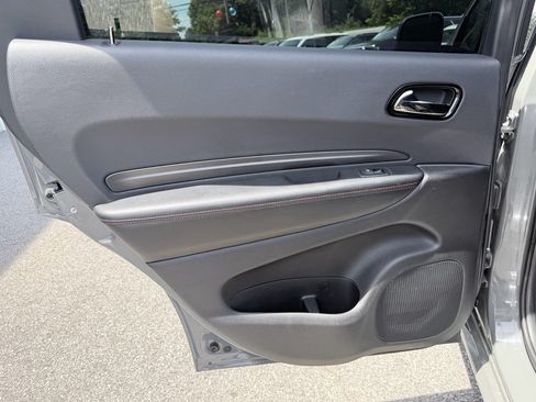 Used 2024 Dodge Durango R/T RWD image 32