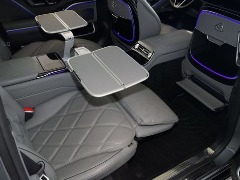 Used 2024 Mercedes-Benz Maybach S 580 4MATIC image 23