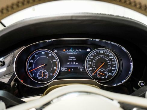Used 2020 Bentley Bentayga Speed AWD/4WD image 32