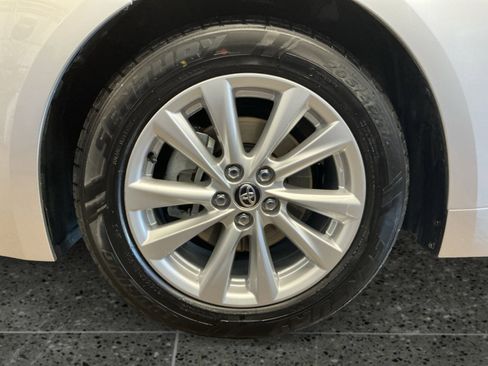 Certified 2024 Toyota Corolla SE FWD image 14