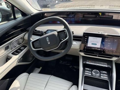 New 2026 Lincoln Nautilus Reserve AWD/4WD image 14