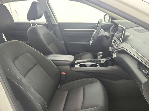 Used 2023 Nissan Altima 2.5 SV image 29