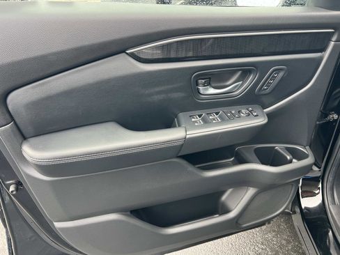 Used 2023 Honda Pilot Elite image 6