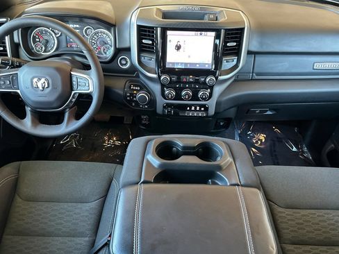Used 2025 RAM 1500 Big Horn AWD/4WD image 14