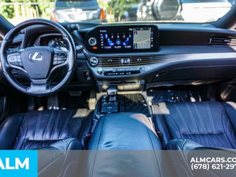Used 2022 Lexus LS 500 AWD w/ Executive Package image 24