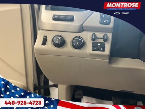 Used 2020 GMC Yukon XL Denali w/ Denali Ultimate Package image 13