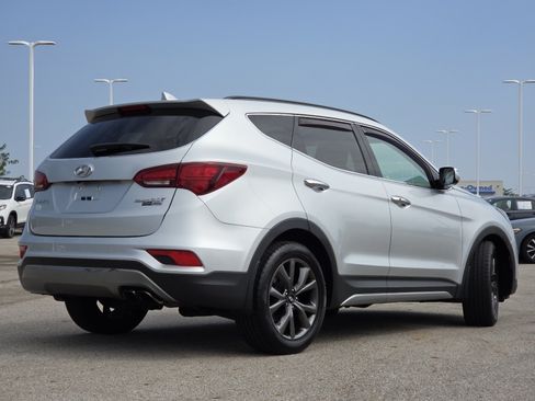 Used 2018 Hyundai Santa Fe Sport AWD/4WD image 16