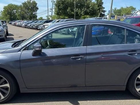 Used 2016 Subaru Legacy 2.5i Limited AWD/4WD image 4