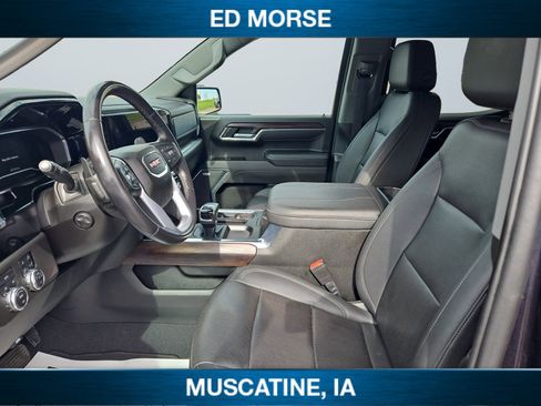 Used 2023 GMC Sierra 1500 SLT w/ SLT Convenience Package AWD/4WD image 13