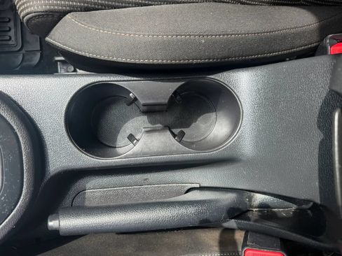 Used 2020 Kia Forte LXS FWD image 27