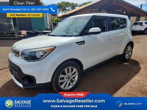 Used 2018 Kia Soul + image 1