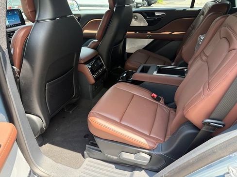 New 2026 Lincoln Aviator Reserve AWD/4WD image 21