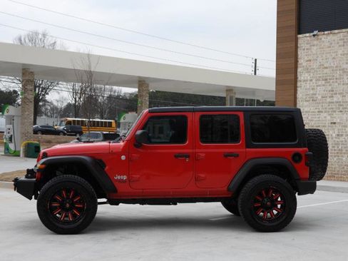Used 2019 Jeep Wrangler Unlimited Sport S image 14