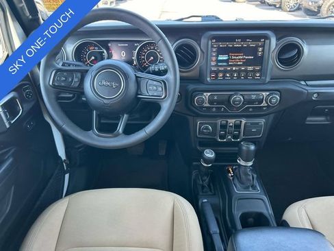 Used 2023 Jeep Wrangler Unlimited Sport w/ Sun And Sound Package AWD/4WD image 14