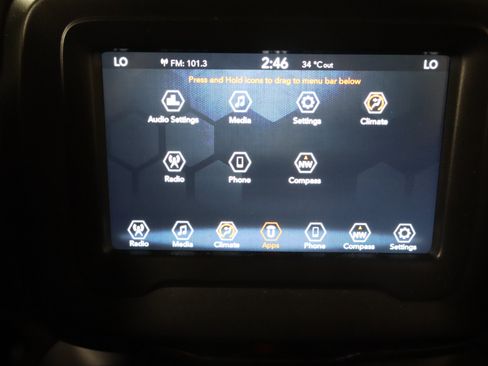 Used 2020 Jeep Renegade Altitude AWD/4WD image 22