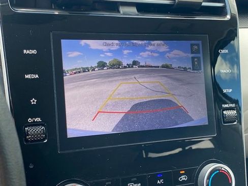 Used 2023 Hyundai Tucson SEL image 11