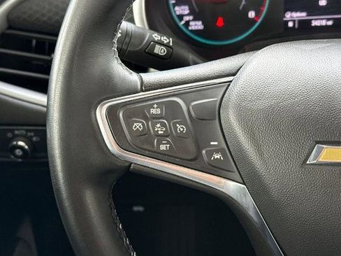 Used 2025 Chevrolet Malibu RS FWD image 33