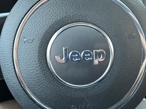 Used 2016 Jeep Patriot High Altitude AWD/4WD image 21