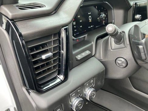 New 2026 GMC Sierra 1500 AT4 w/ AT4 Premium Package AWD/4WD image 16
