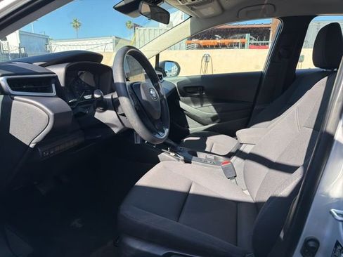 Used 2023 Toyota Corolla LE image 7
