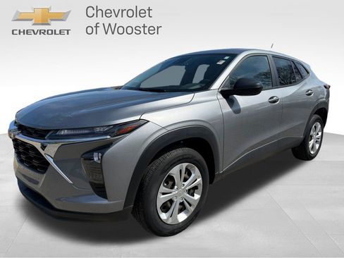 Used 2024 Chevrolet Trax LS image 1