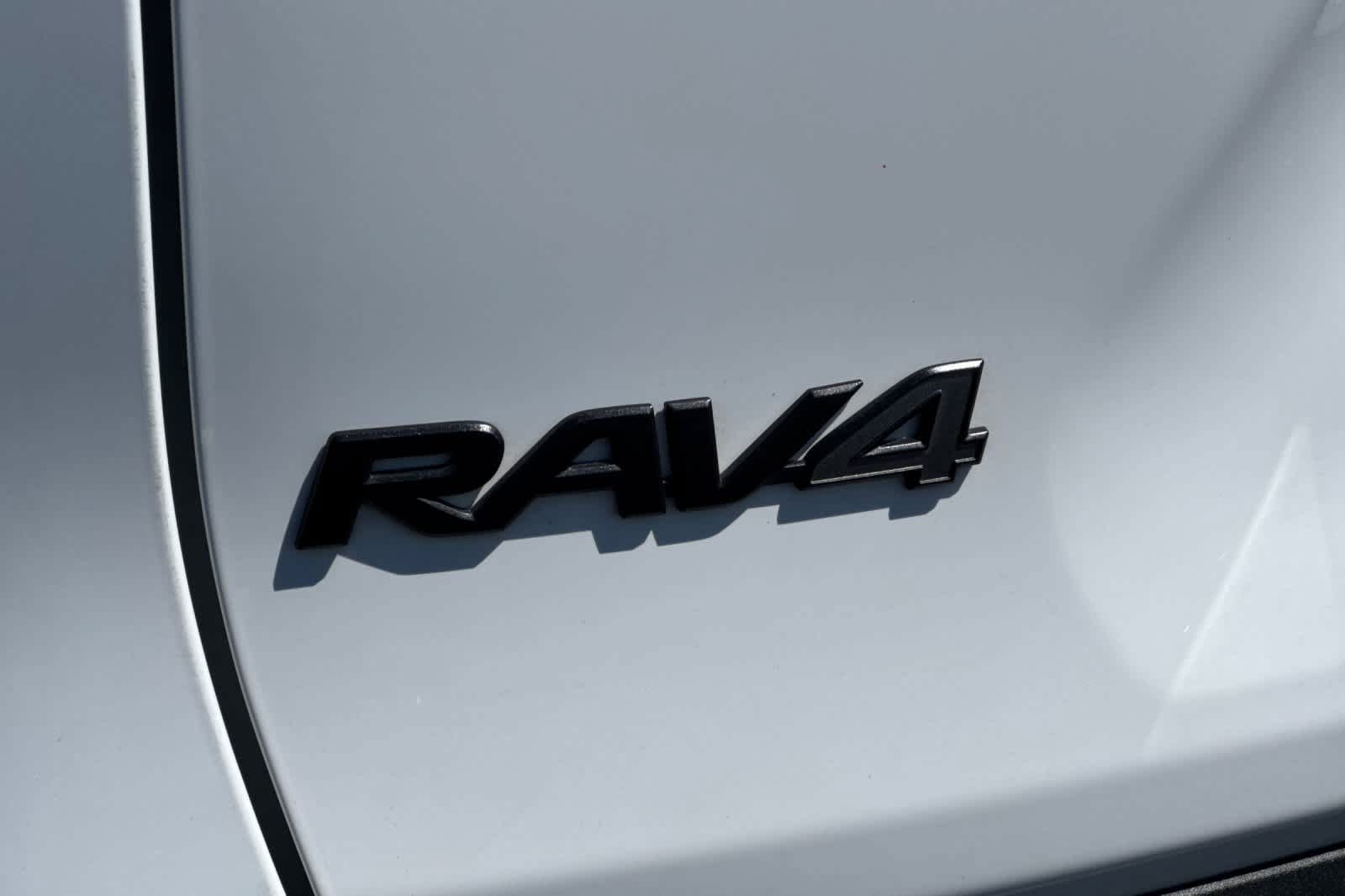 Used 2024 Toyota RAV4 Adventure AWD/4WD image 28