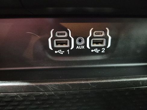 Used 2024 RAM 1500 Big Horn AWD/4WD image 42