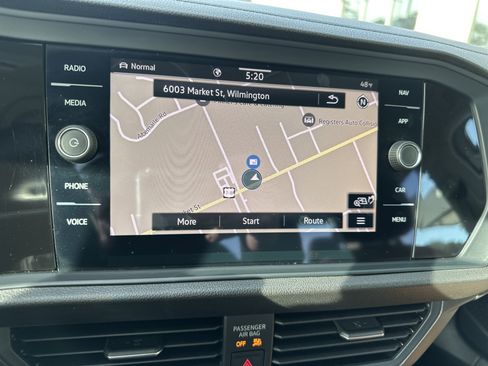 Used 2022 Volkswagen Jetta SEL image 18