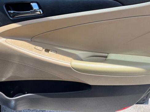 Used 2013 Hyundai Sonata GLS w/ Popular Equipment Pkg FWD image 17