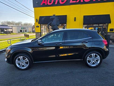 Used 2018 Mercedes-Benz GLA 250 4MATIC image 21